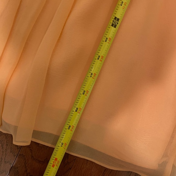 Donna Morgan coral peach bridesmaid dress size 4 - Picture 4 of 4
